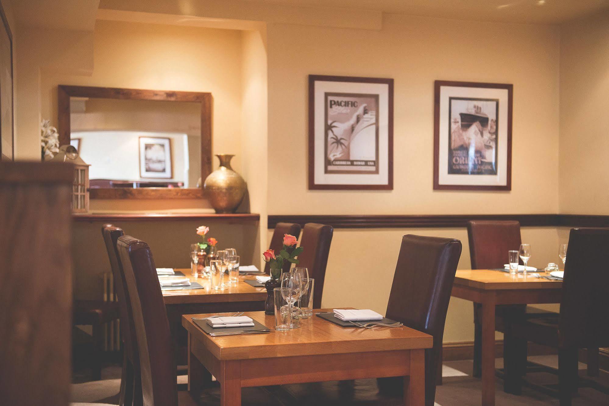 Rose & Crown Hotel Yealmpton Eksteriør billede