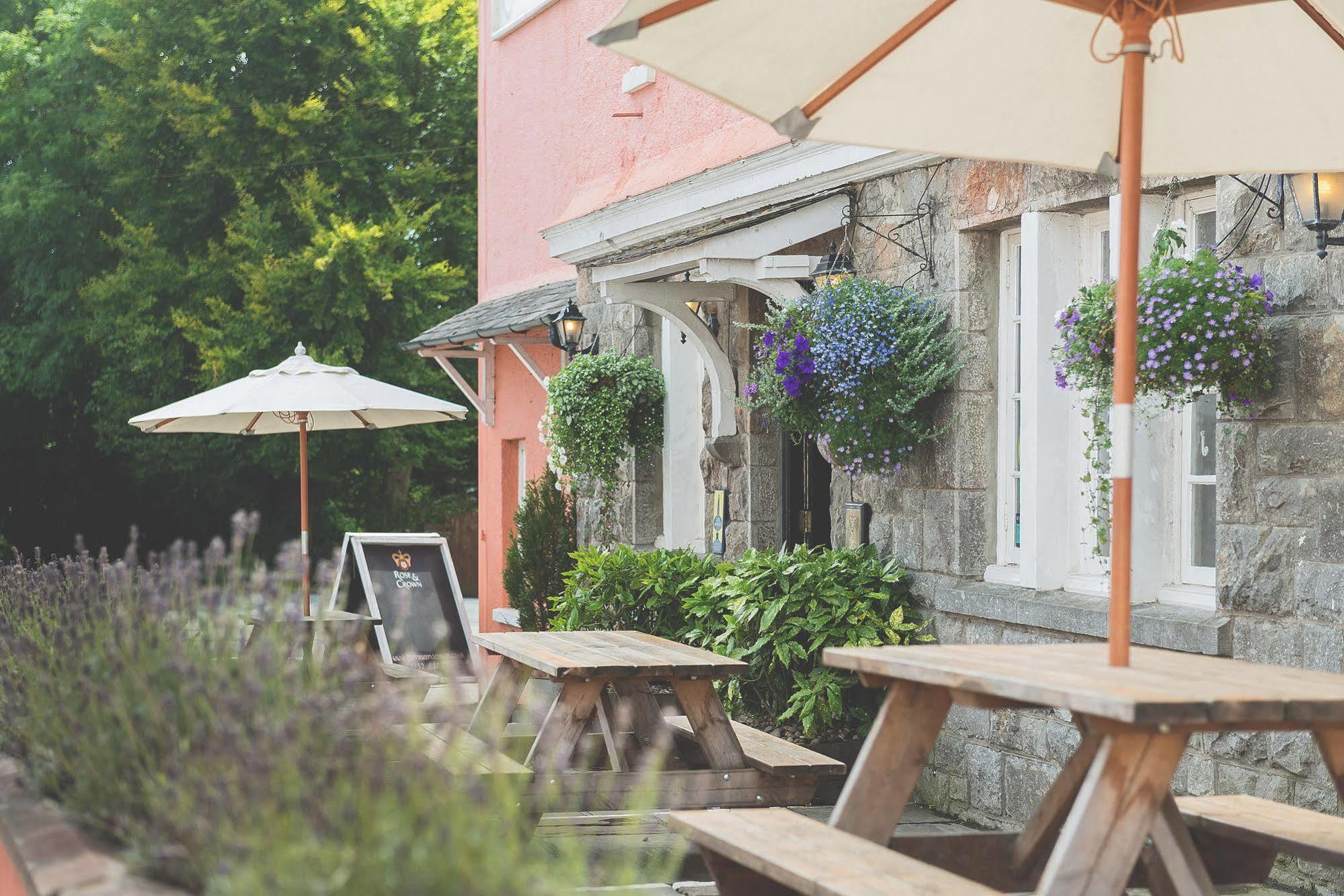Rose & Crown Hotel Yealmpton Eksteriør billede